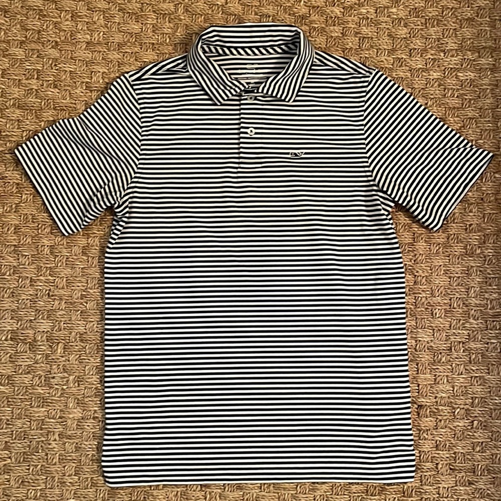 Vineyard Vines boys performance polo in navy and white.